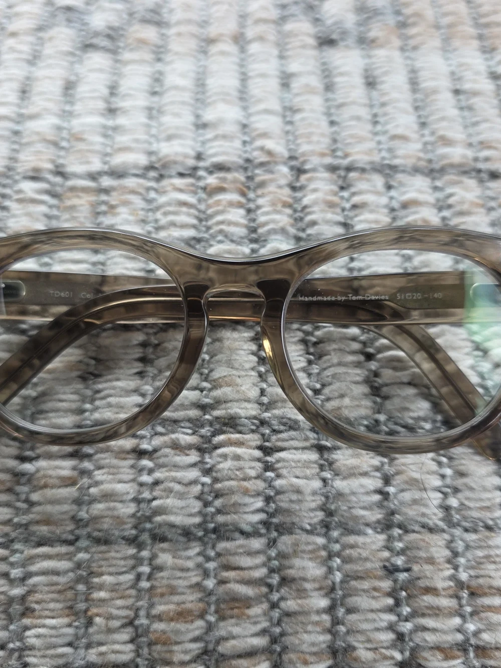 Handmade Men’s Round Eyeglass Frames in Translucent Gray